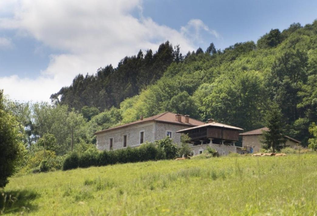 Agroturismo La Casona De Belmonte Ovinana  Екстер'єр фото