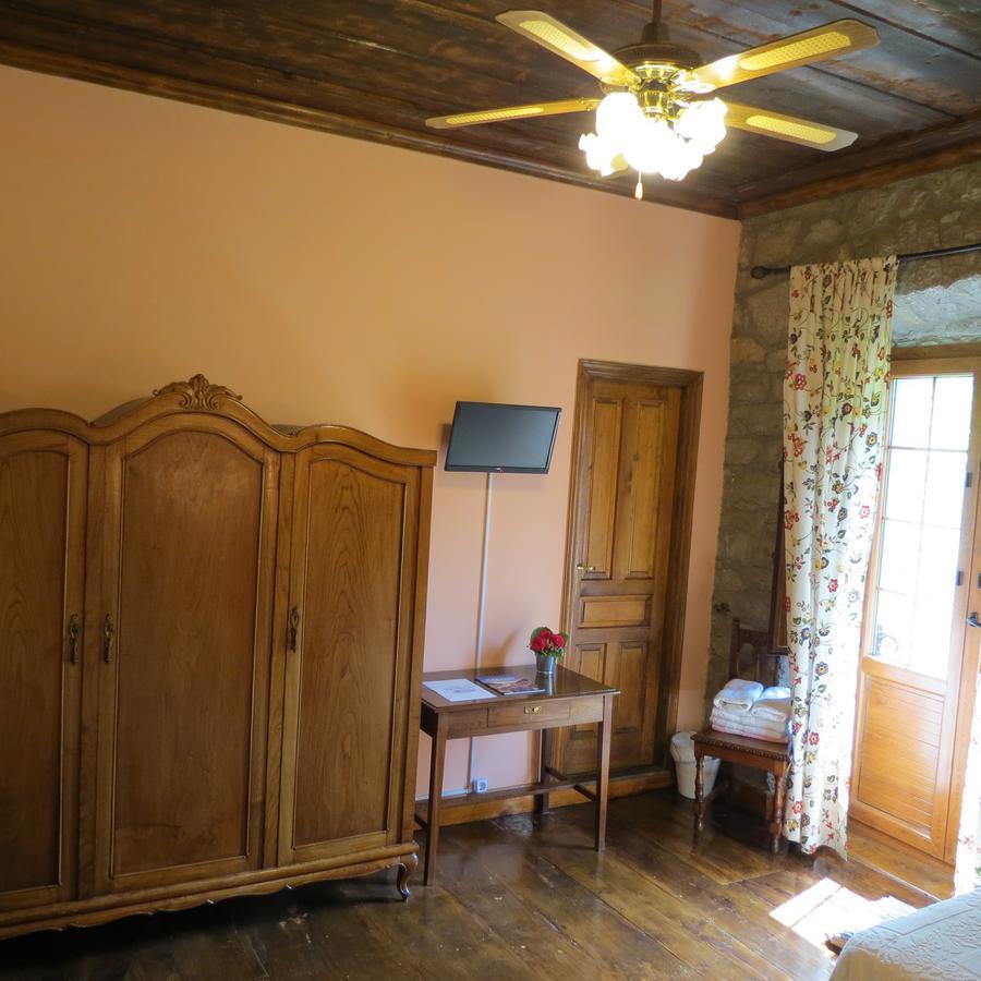 Agroturismo La Casona De Belmonte Ovinana  Екстер'єр фото